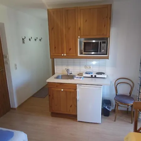 Christl, Haus Kitzbühel