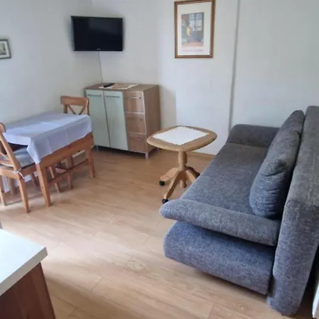 Christl, Haus Konukevi 4*