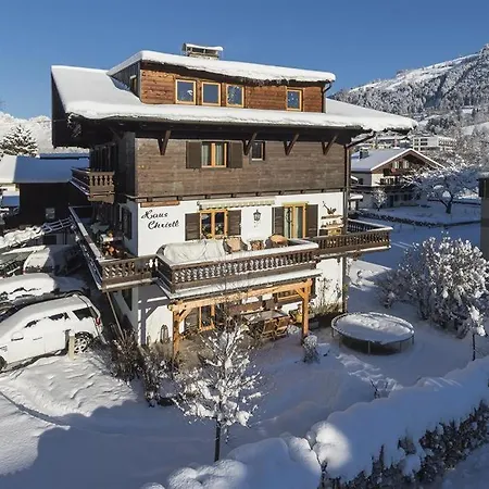 Christl, Haus Kitzbühel