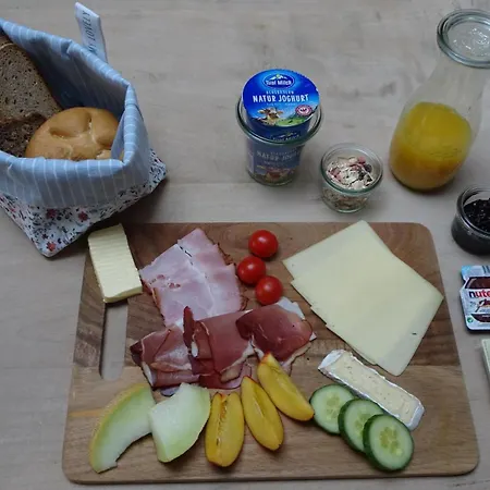 Konukevi Christl, Haus