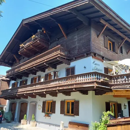 Christl, Haus 3*