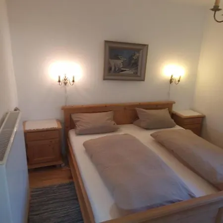 Christl, Haus Guest house