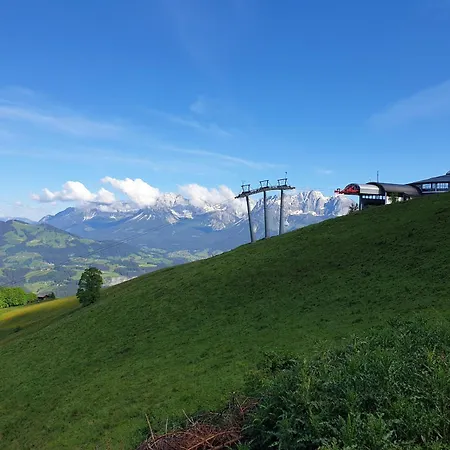 招待所 豪斯克里斯托旅馆 4*