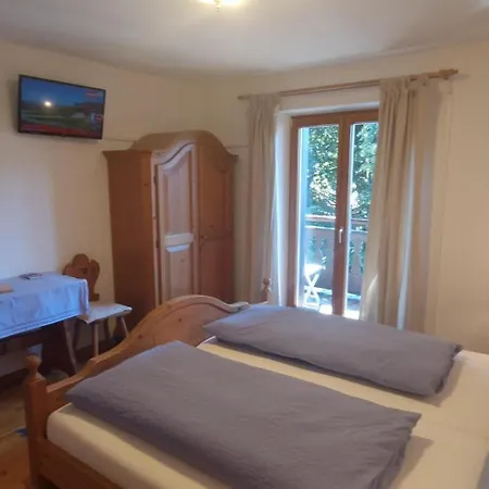 豪斯克里斯托旅馆 4*